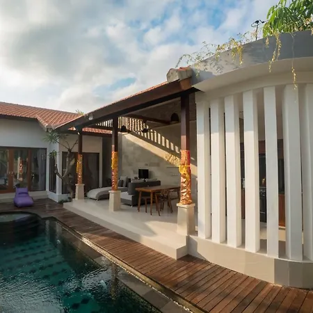 Royani Villa Sukawati  Exterior photo