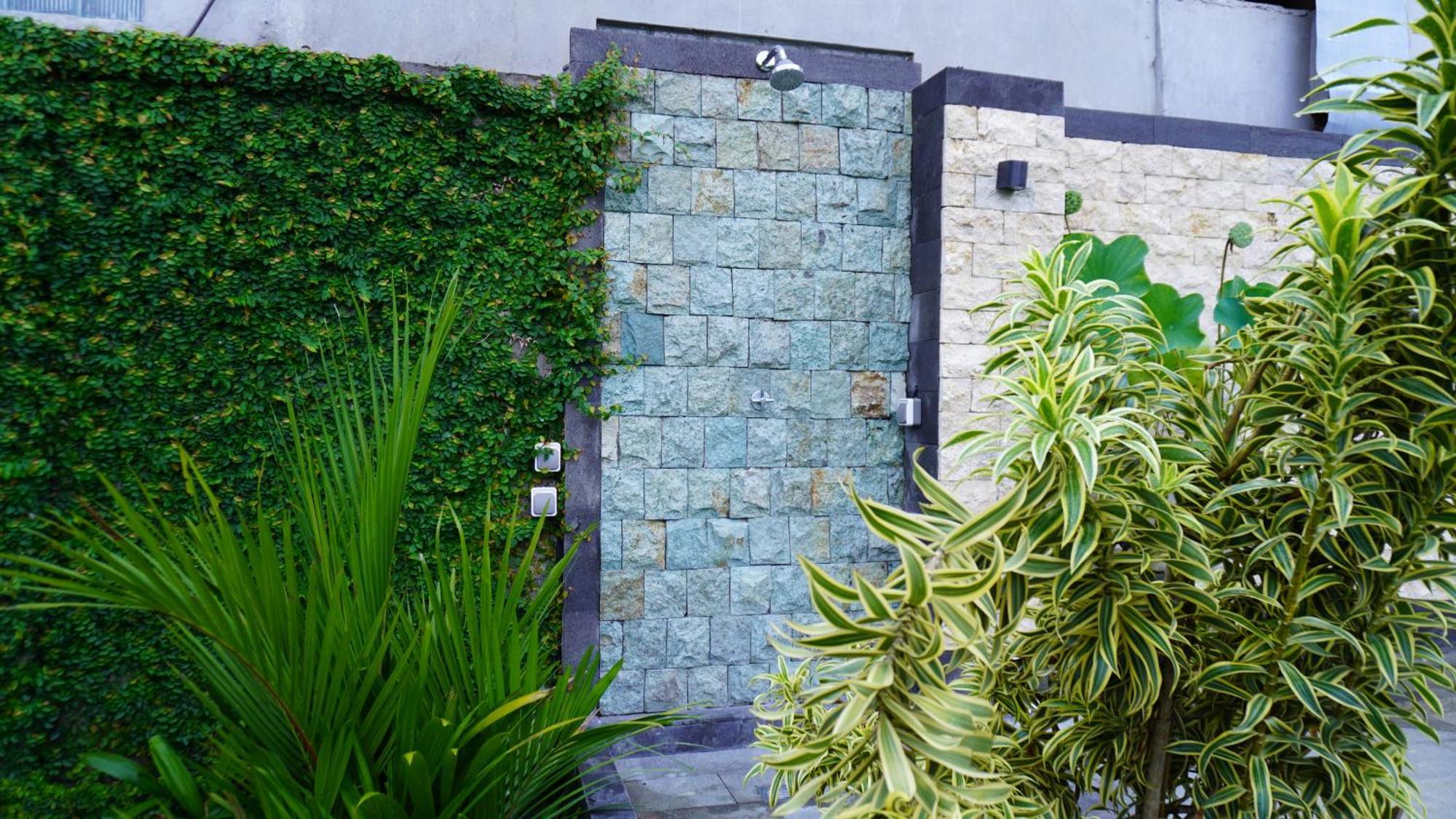 Royani Villa *