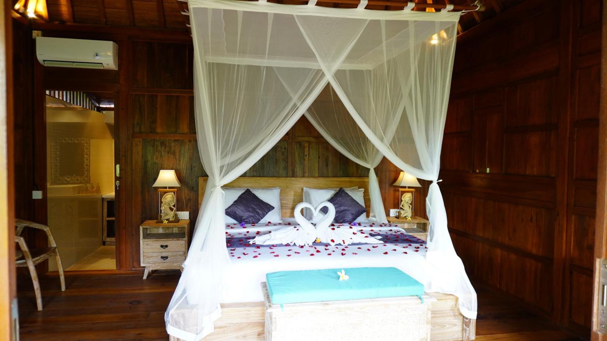 Royani Villa