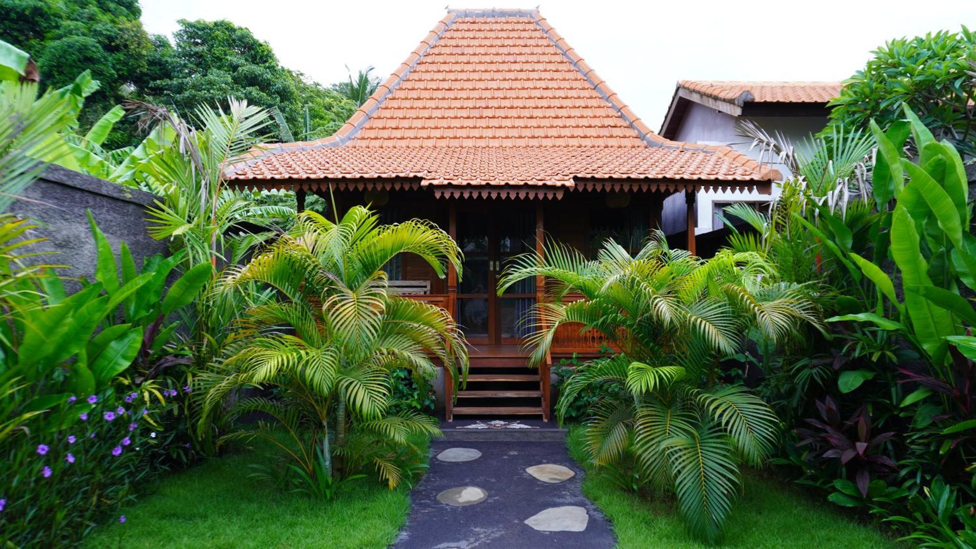 Royani * Sukawati (Bali)